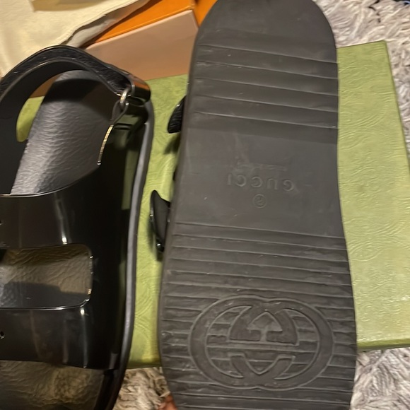 Authentic Gucci dad sandals - Picture 3 of 5